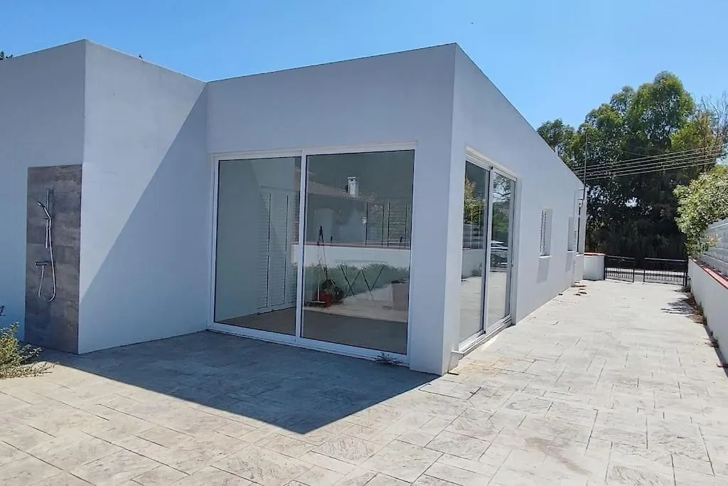 Bungalow House Kiti, Seaside Holiday home